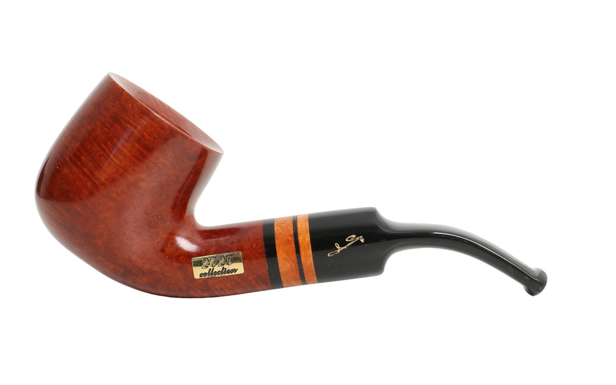 COLLECTION BROWN 2025