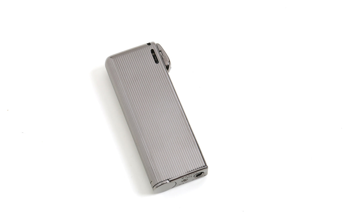 SMOKE STRIPED IM CORONA PIPE LIGHTER