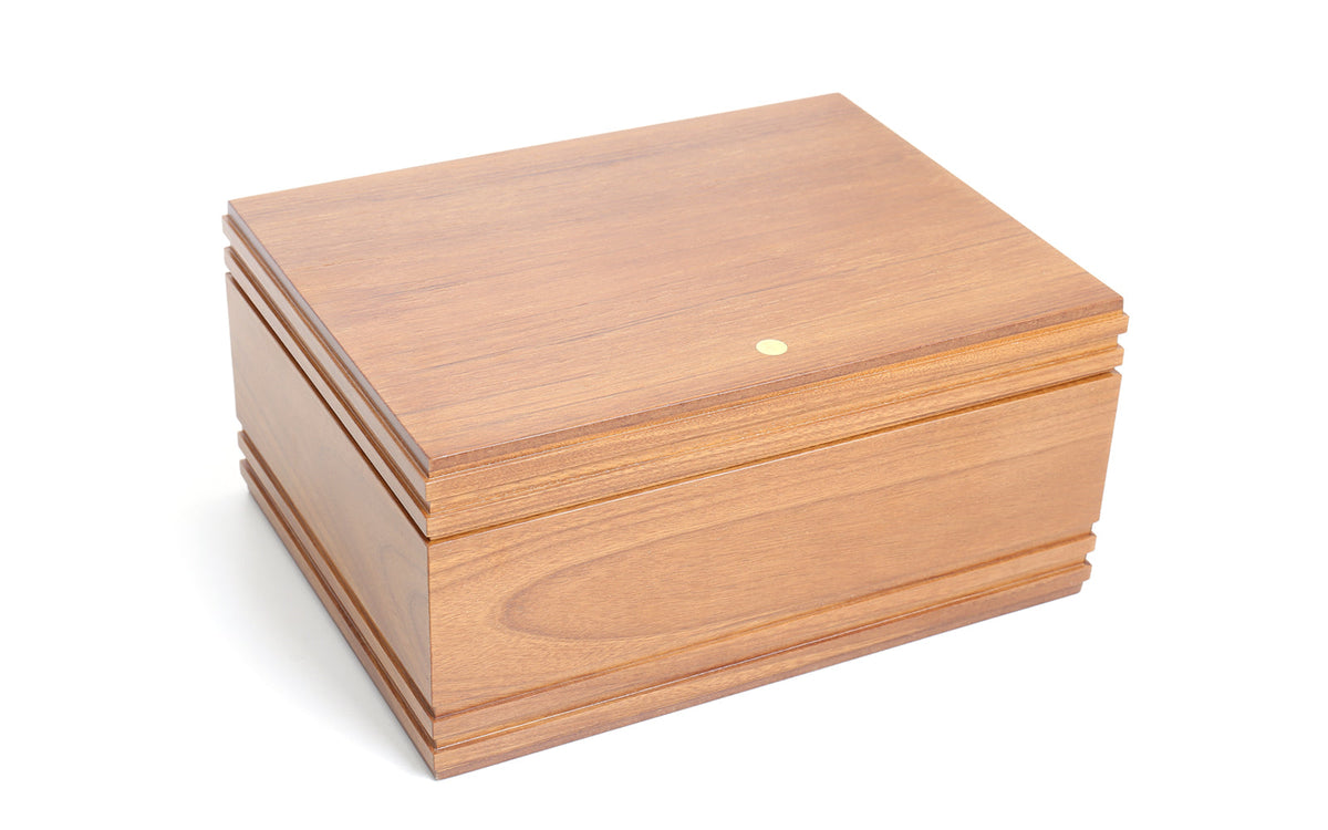 ELEGANZA SMOOTH AND RUSTIC WITH LIGHTER