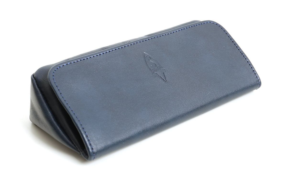 TOBACCO AND PIPE BAG IN BLUE LEATHER