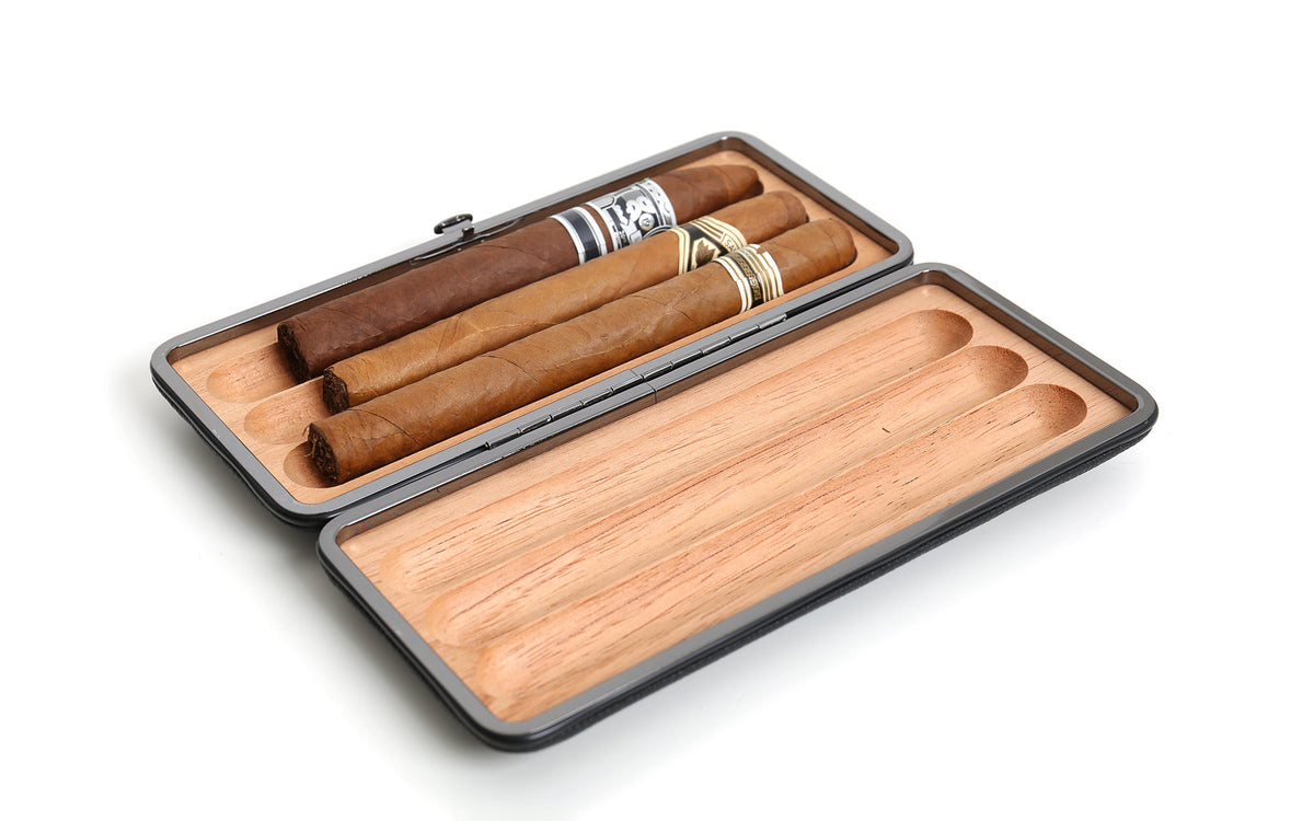 3 PLACE BLACK LEATHER CIGAR BOX