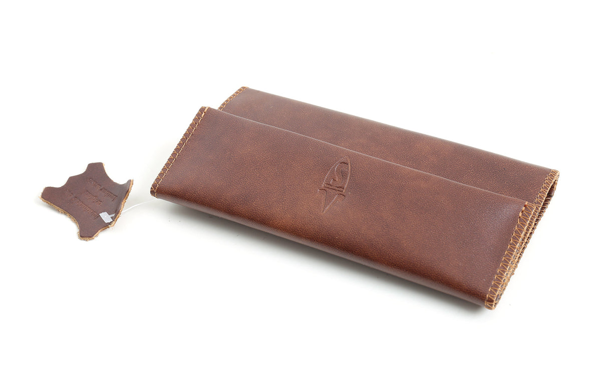 TOBACCO POUCH AND COGNAC PAPERS