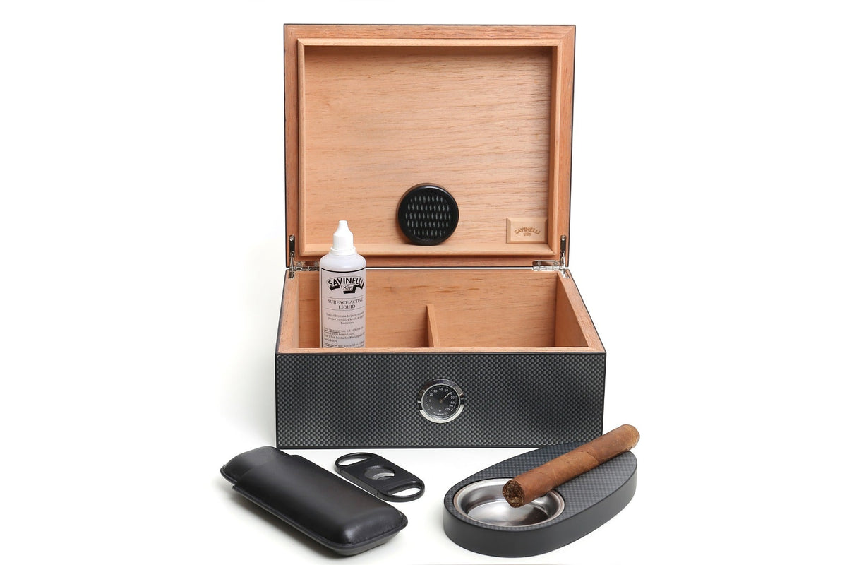 CARBON HUMIDOR