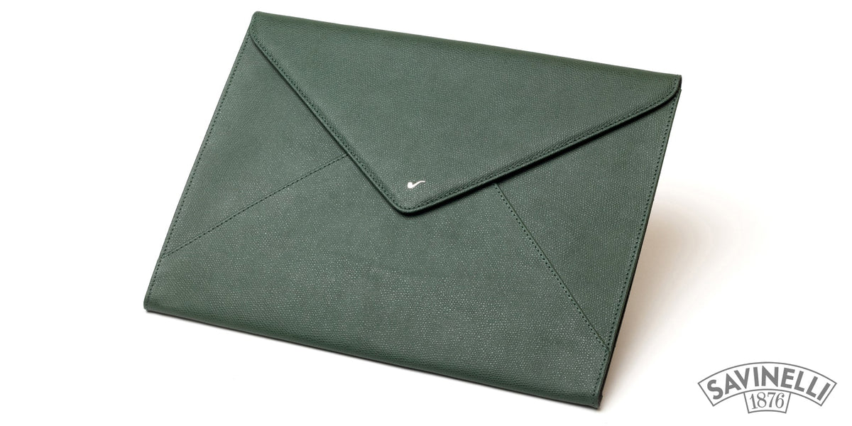 GREEN ENVELOPE LEATHER DOCUMENT HOLDER