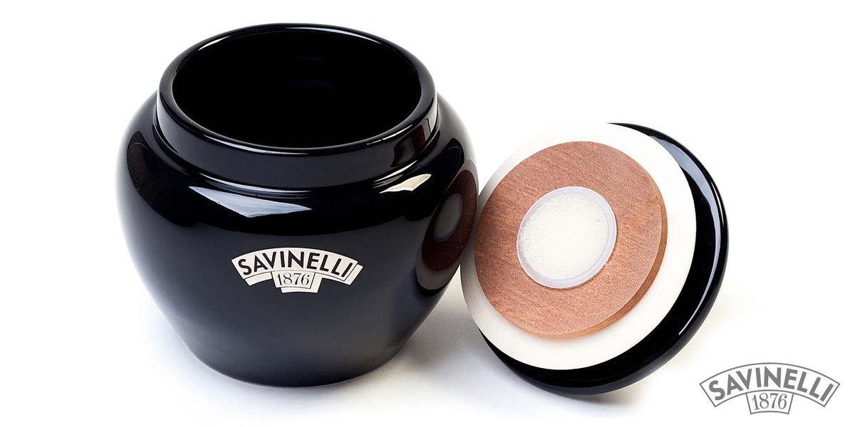 BLACK CERAMIC TOBACCO POT
