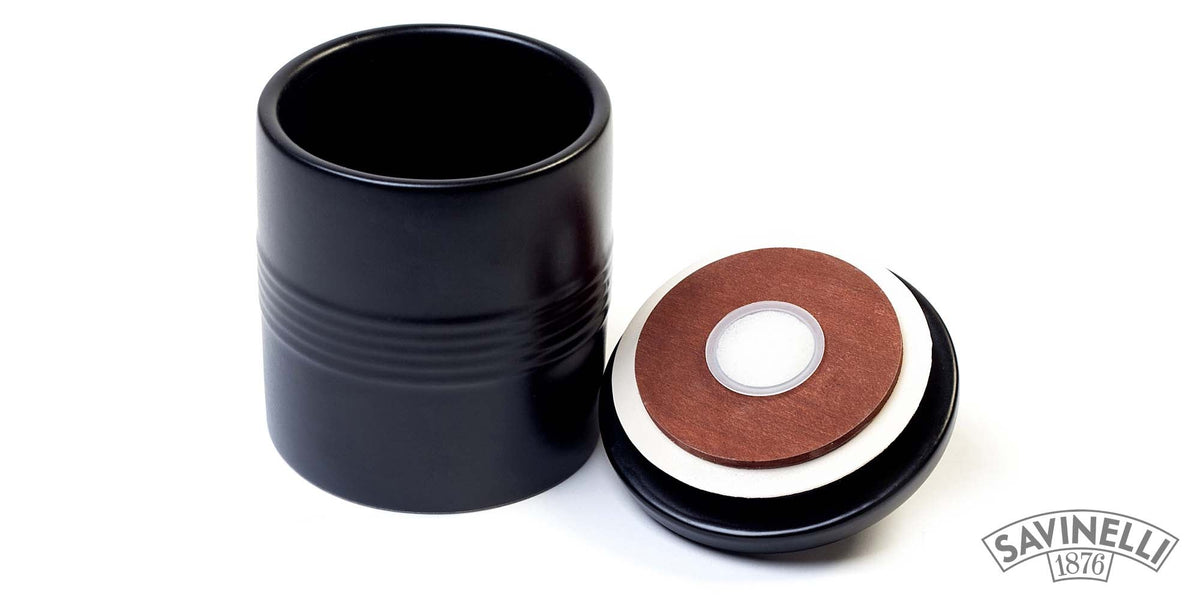 BLACK TOBACCO PIPE JAR